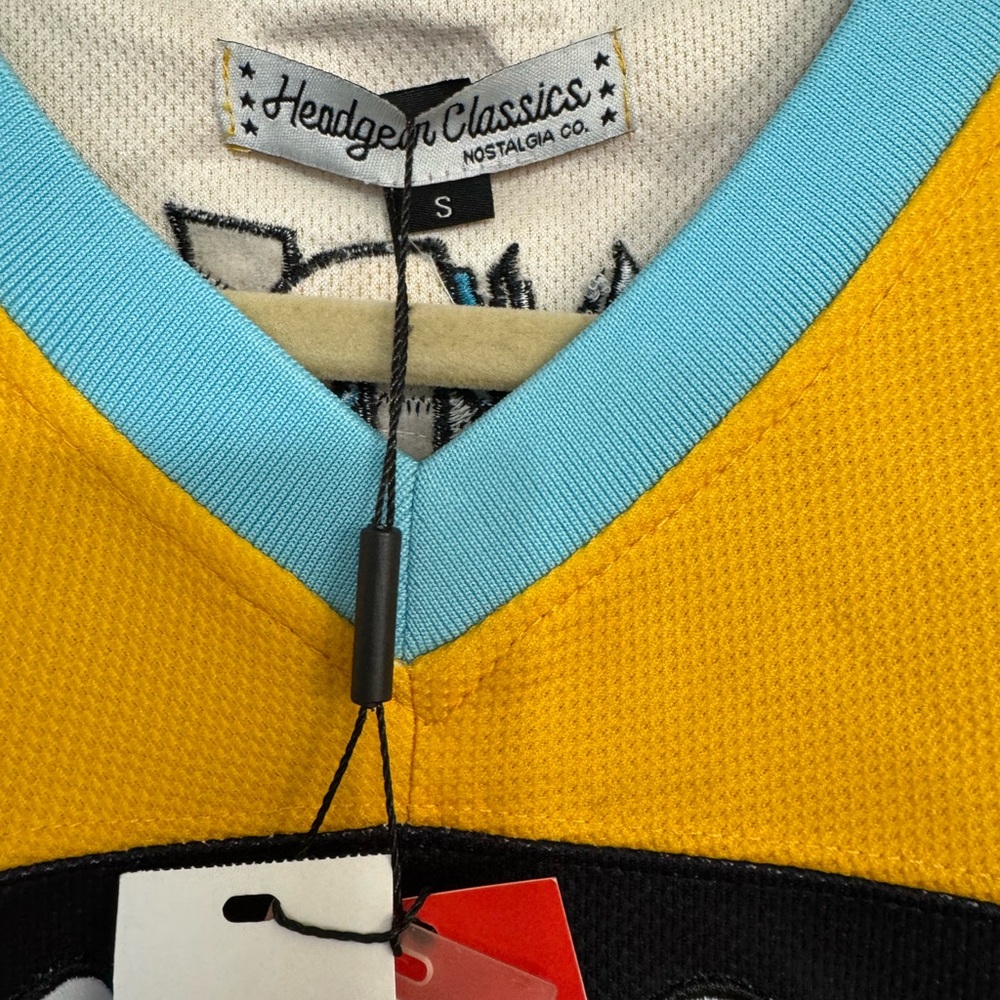 KID 'N' PLAY HOUSE PARTY Headgear Classics Yellow Hockey Jersey 🆕 - Picture 4 of 11
